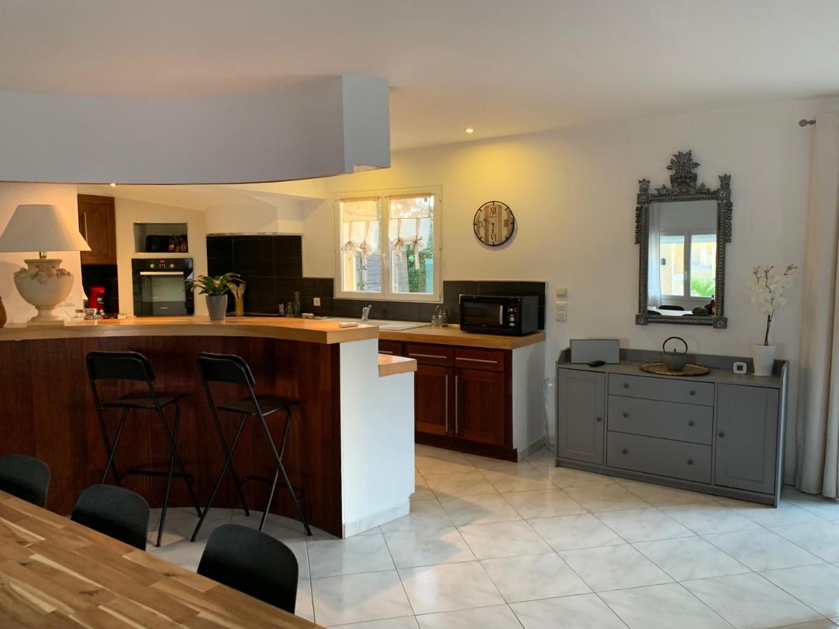 Villa Namaste Mejannes-les-Ales ภายนอก รูปภาพ