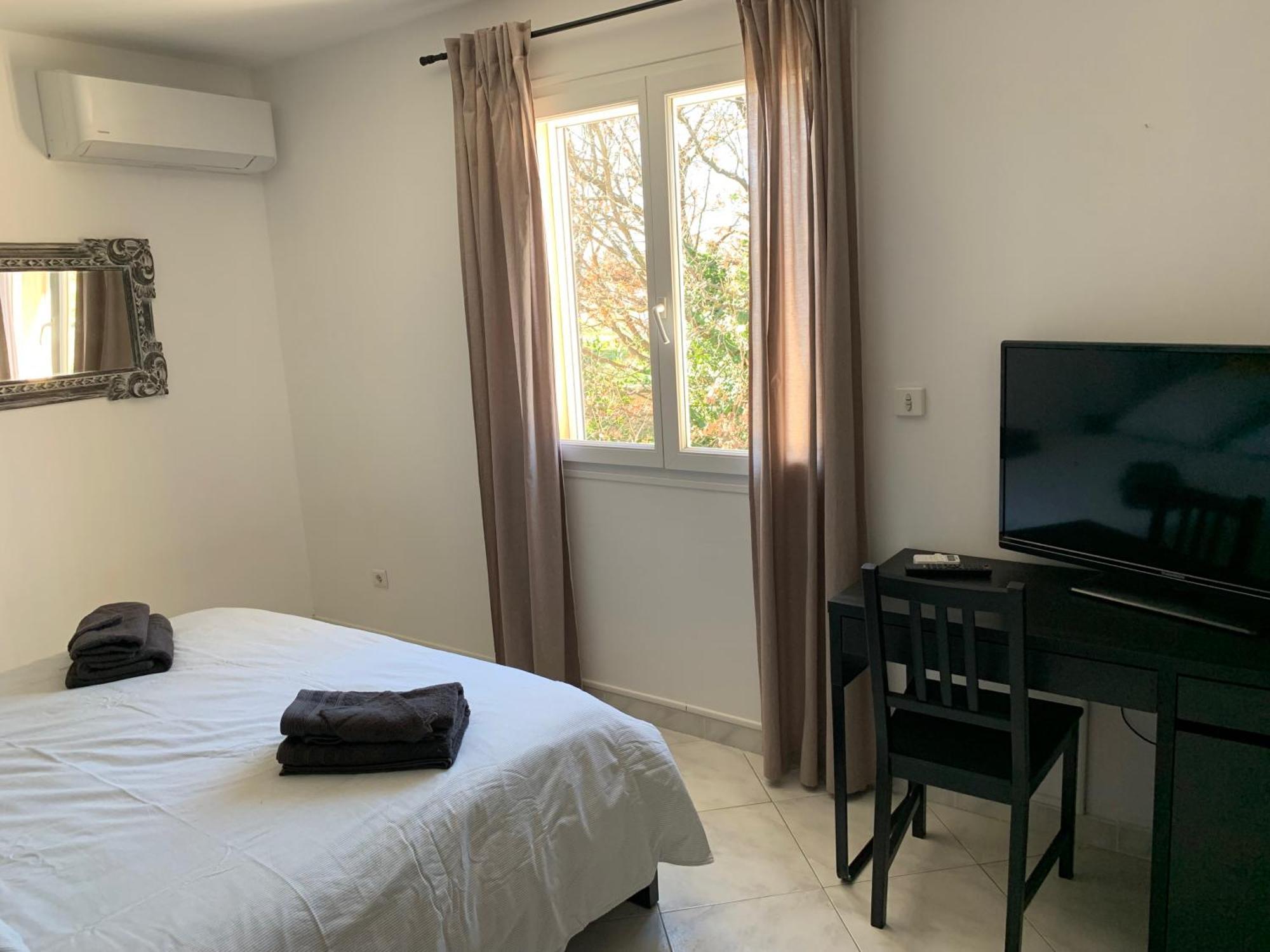 Villa Namaste Mejannes-les-Ales ภายนอก รูปภาพ