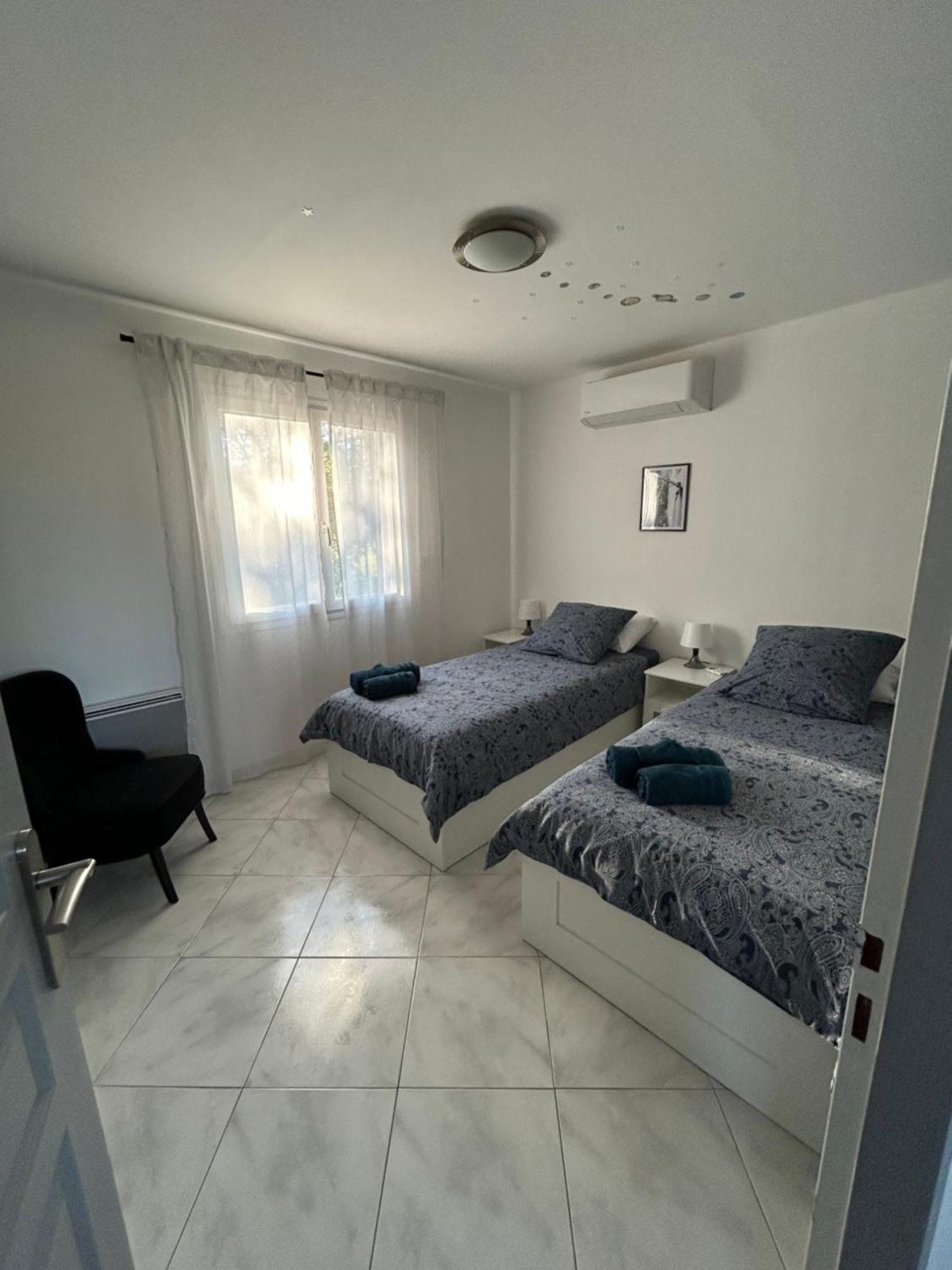Villa Namaste Mejannes-les-Ales ภายนอก รูปภาพ